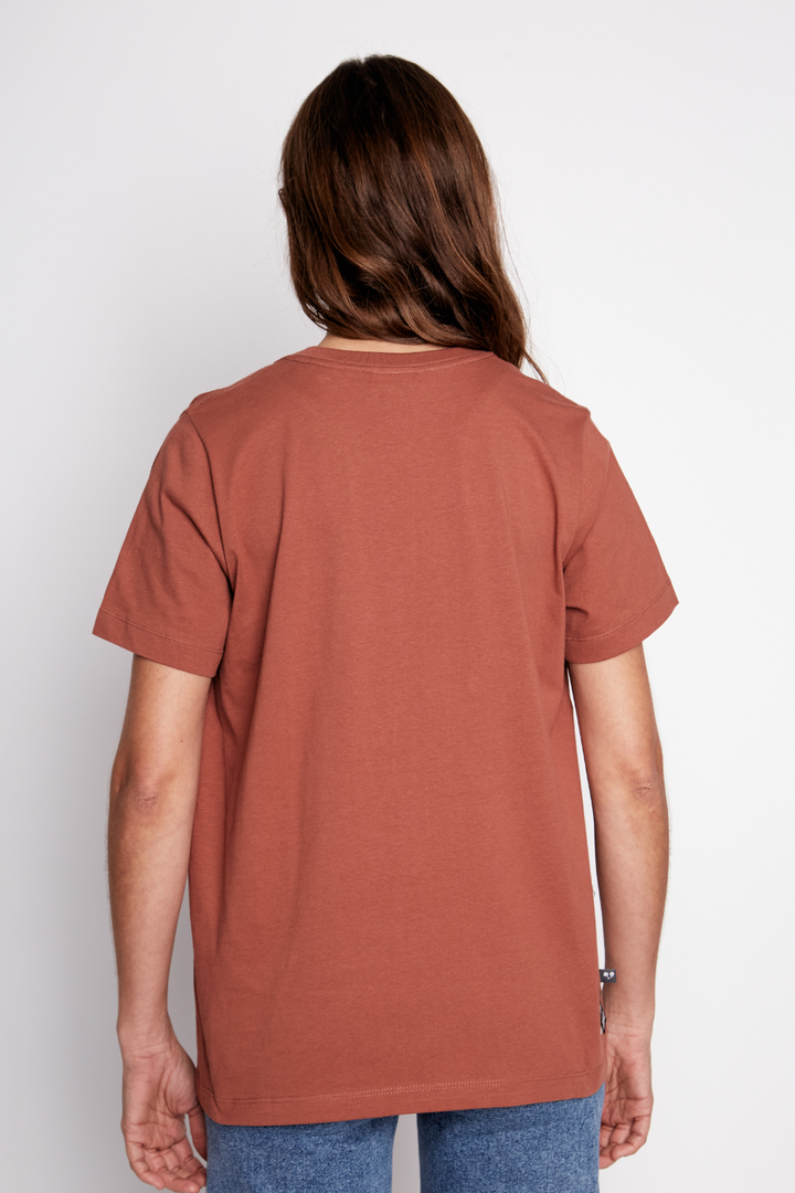 Polera Rovena Orgánica Terracota Mujer