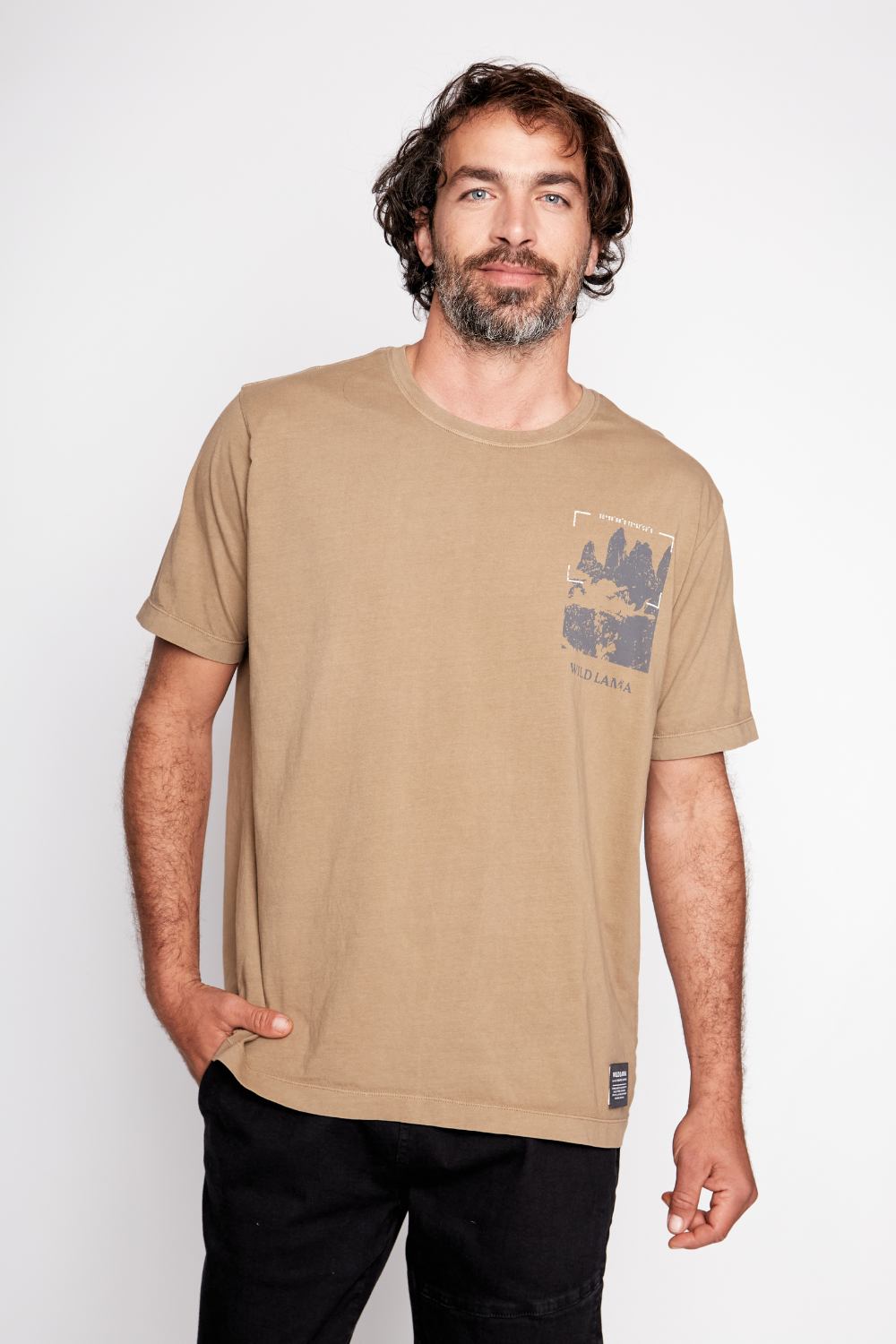 Polera Fagus Orgánica Café Hombre