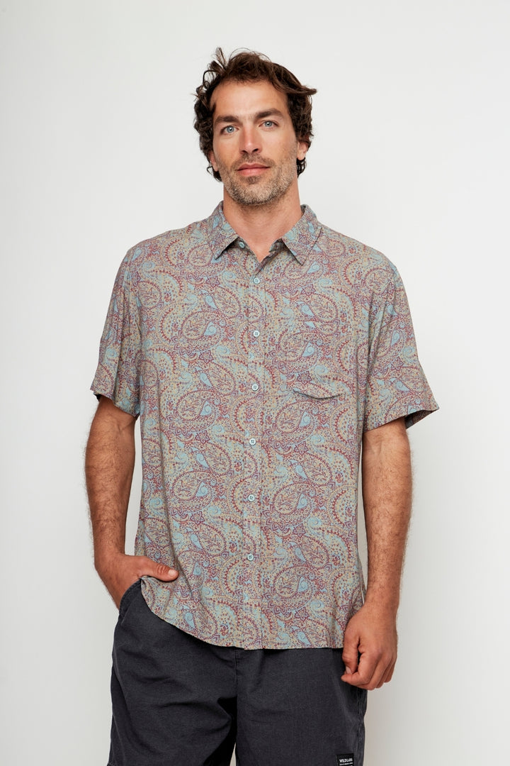 Guayabera Mero Paisley Celeste Hombre ECOVERO™