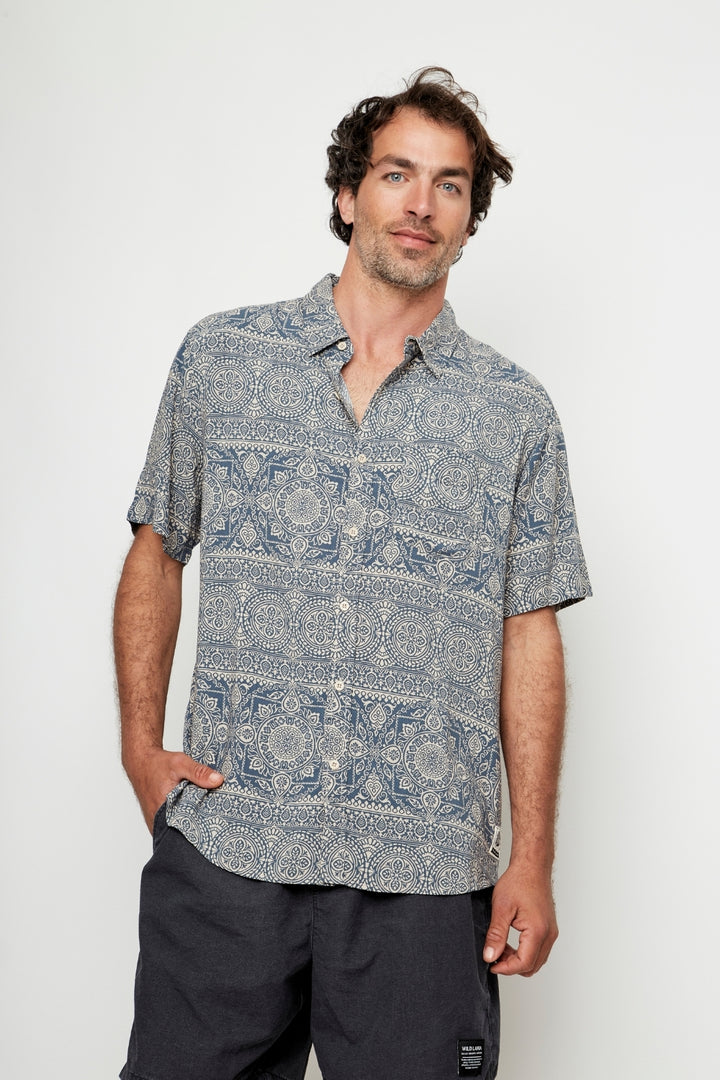 Guayabera Mero Tribal Crudo Hombre ECOVERO™