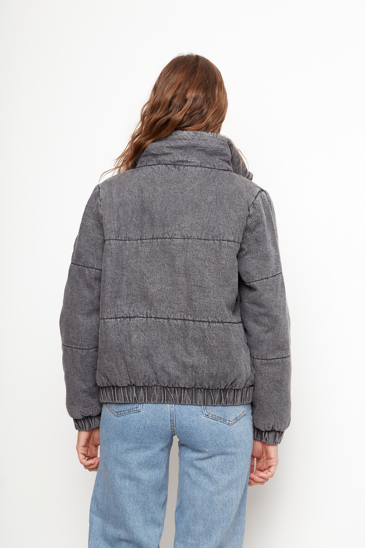 Parka Puffa Jeans Silveria Orgánica Negra Mujer